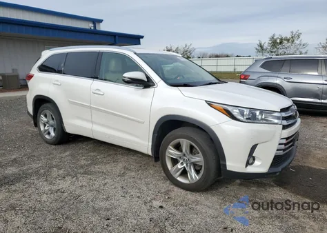 2017 Toyota Highlander Limited из США, поврежденный, VIN 5TDDZRFHXHS377680